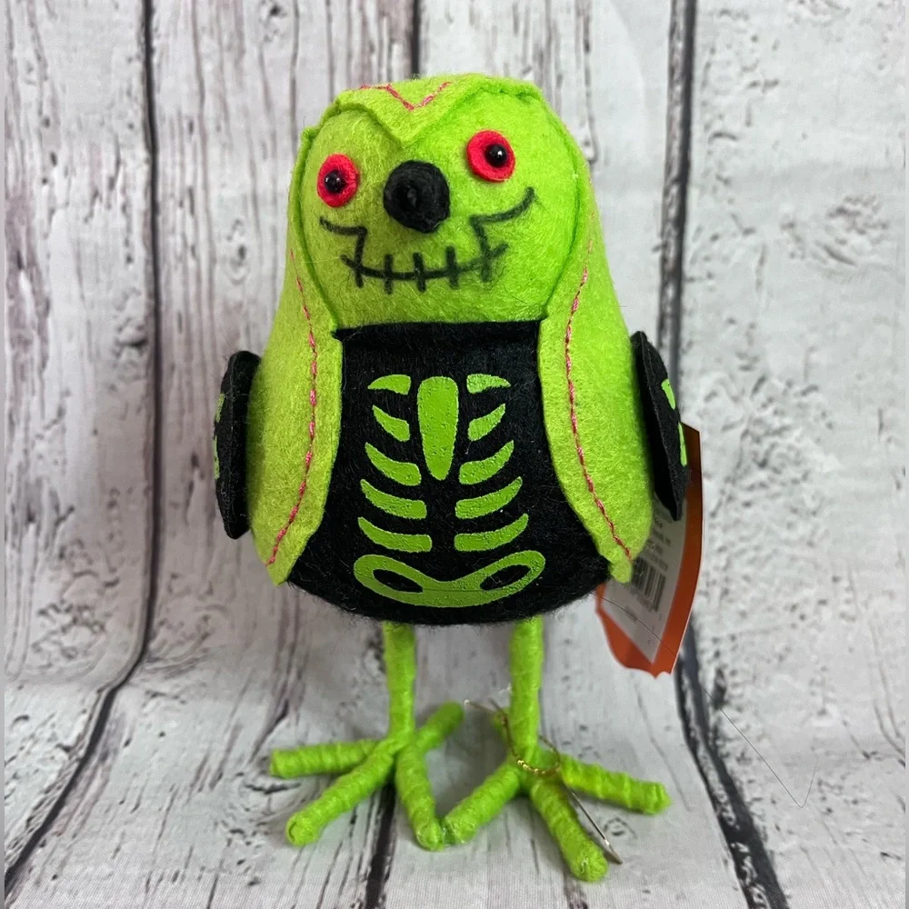 Target Halloween Hyde & Eek X-Ray Felt Bird🎃